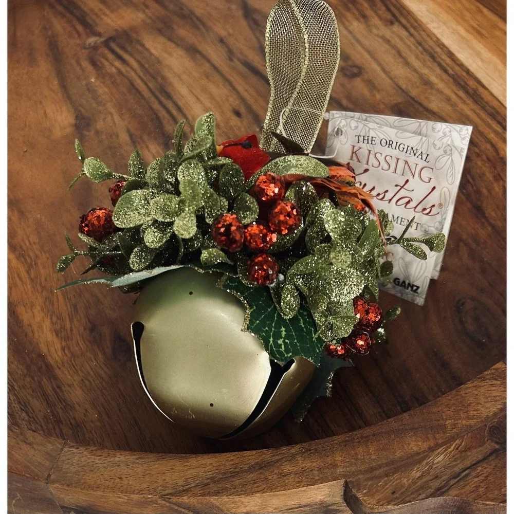 Ganz Kissing Krystal Hanging Mistletoe Ornament‎ Classic Gold Bell Cardinal